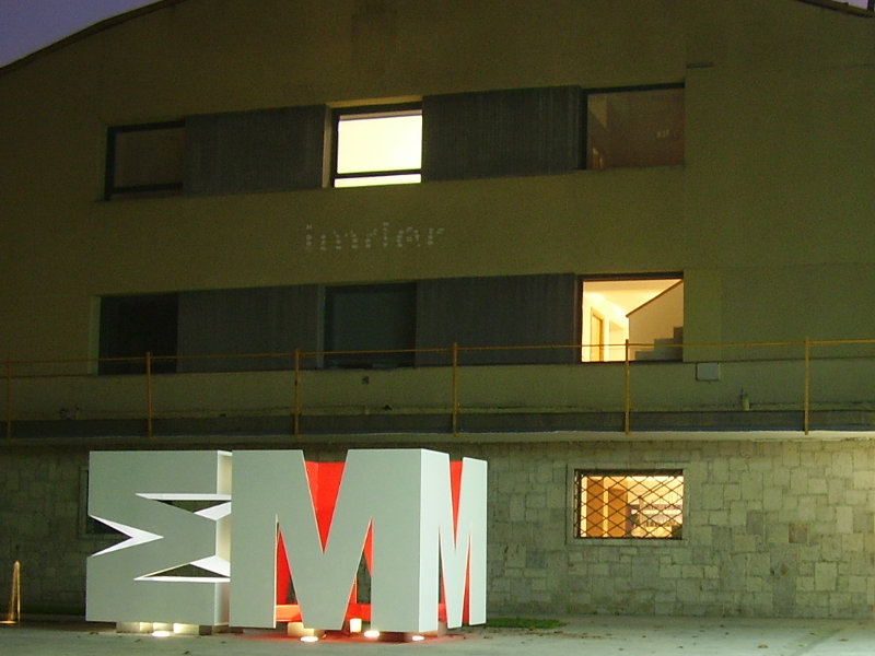 OFICINAS DEL PARQUE DEPORTIVO PUERTA DE HIERRO
